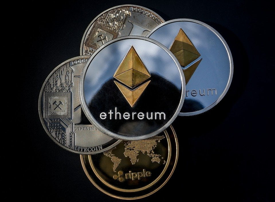 ripple arba ethereum coinmarketcap bitcoin grynieji pinigai