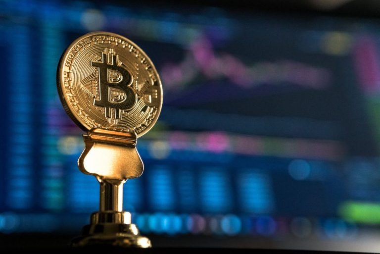 Bitcoin Analyst: BTC Will Challenge $20k if it Rises Above $14k 14