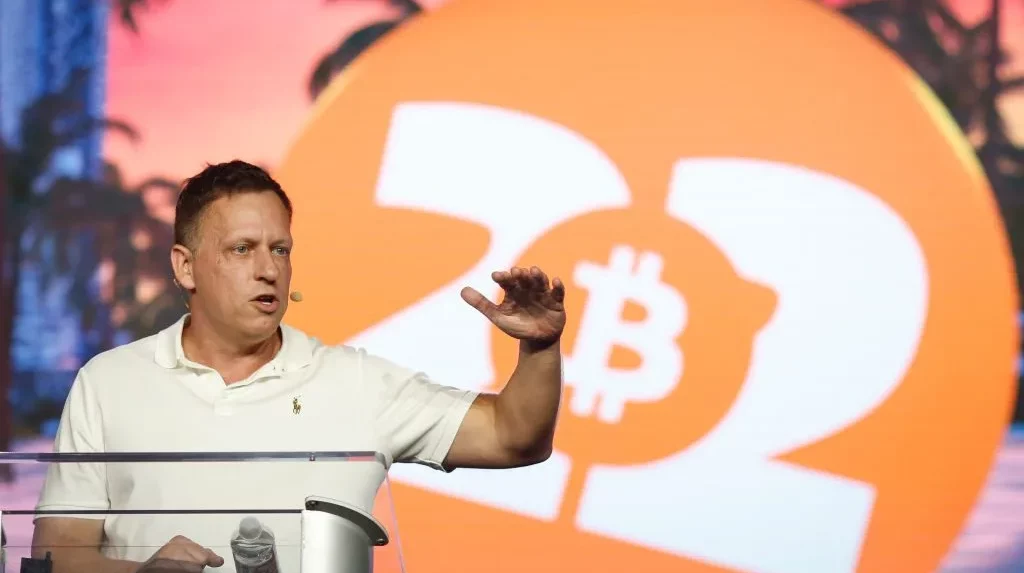 Peter Thiel’s Fund Cashed Out $1.8 Billion From Bitcoin Before 2022’s Crash 14